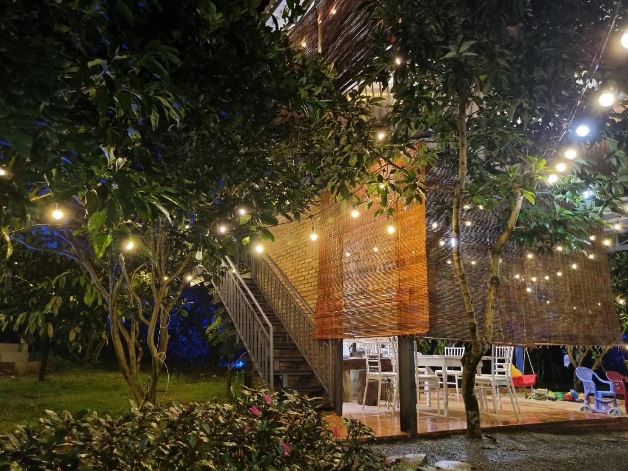Homestay Vuon Trai Cay Nhiet Doi Vo Uu Garden Bảo Lộc Exterior foto